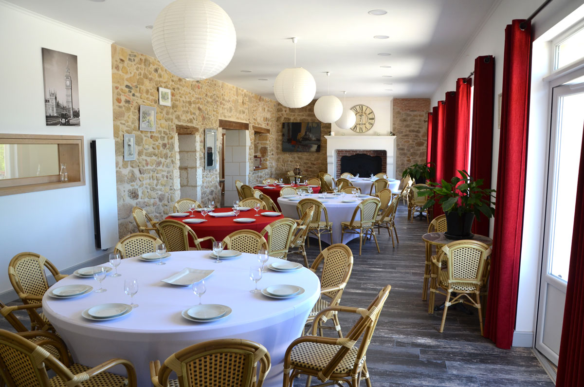 Restaurant Saint-Martin-de-Fressengeas : salle